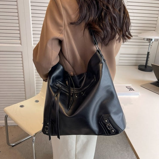 New Women's PU Leather Magnetic Buckle Sewing Shoulder Bag