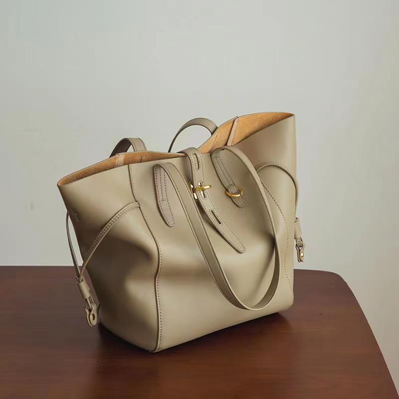 Women's New Leather Large Capacity Messenger Bag