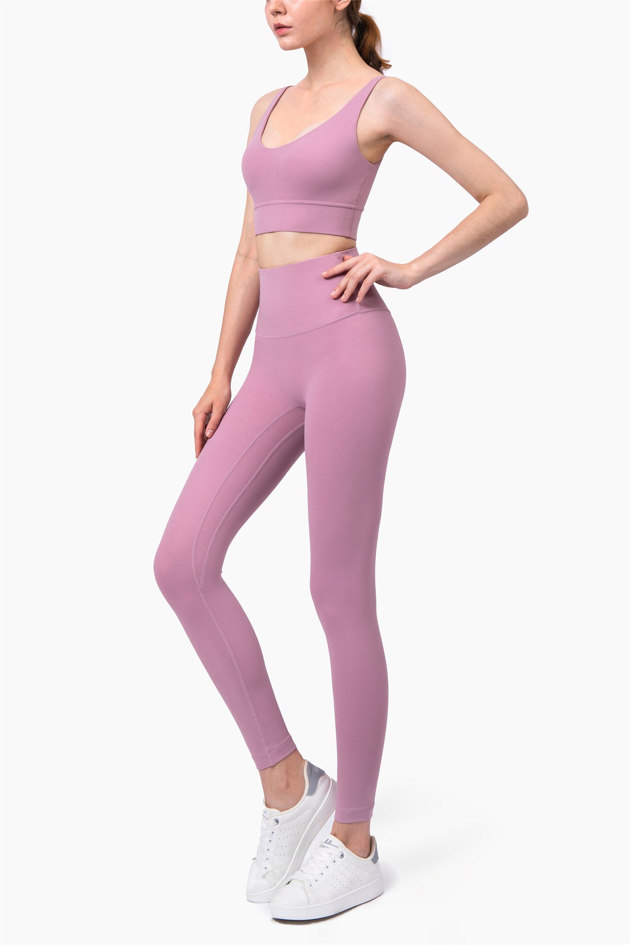 Professional yoga suit