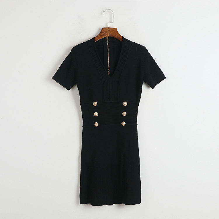 Robe croisée française sans manches à col en V et coupe ajustée