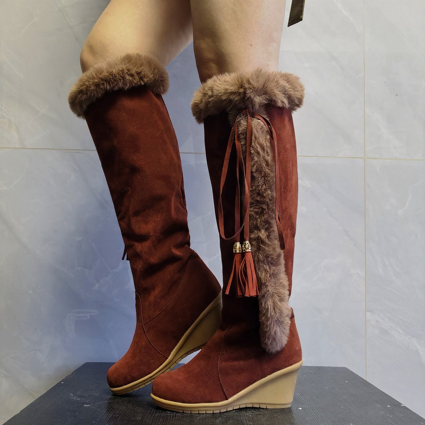 Botas largas de felpa de invierno para mujer, botas de combate, zapatos de cuña