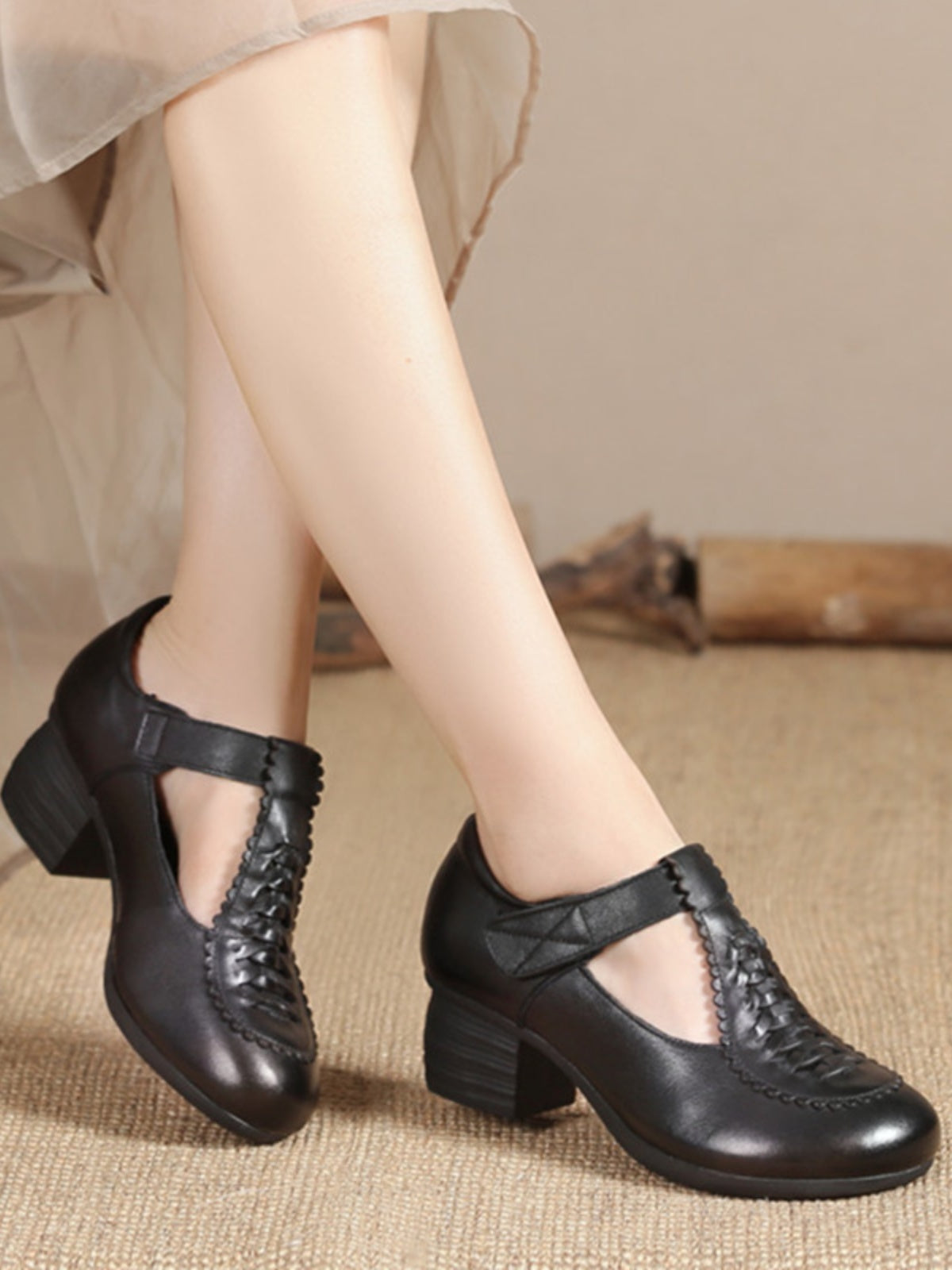 Mid-chunky Heel Casual And Comfortable Soft Bottom Middle-aged And Elderly Leather Shoes