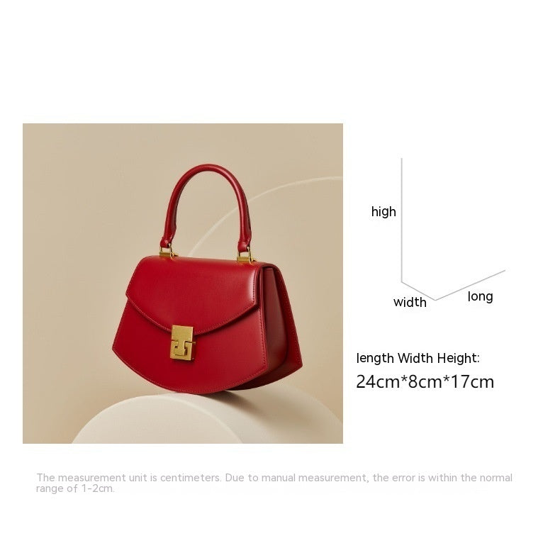 Fashion High-grade Saddle Shoulder Genuine Leather Flap French Crossbody Bag