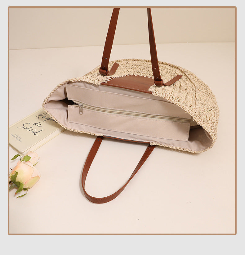 Semicircle Large Capacity French Shoulder Straw Bag