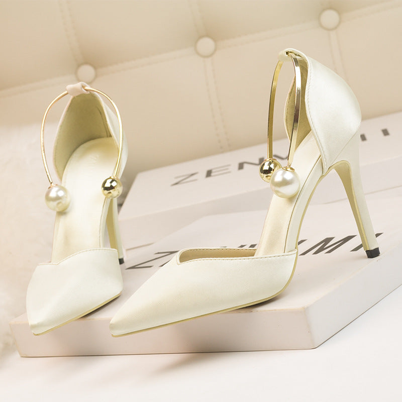 Low-cut Satin Hollow-out Pointed Toe Nightclub Metal Strap Sandals