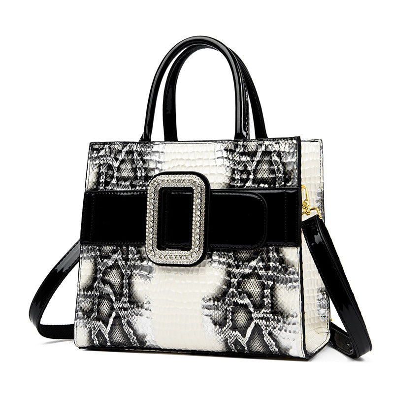 Light Luxury Cross-border Snake Pattern Middle-aged Cross-border New Arrival Elegant Women's Bag