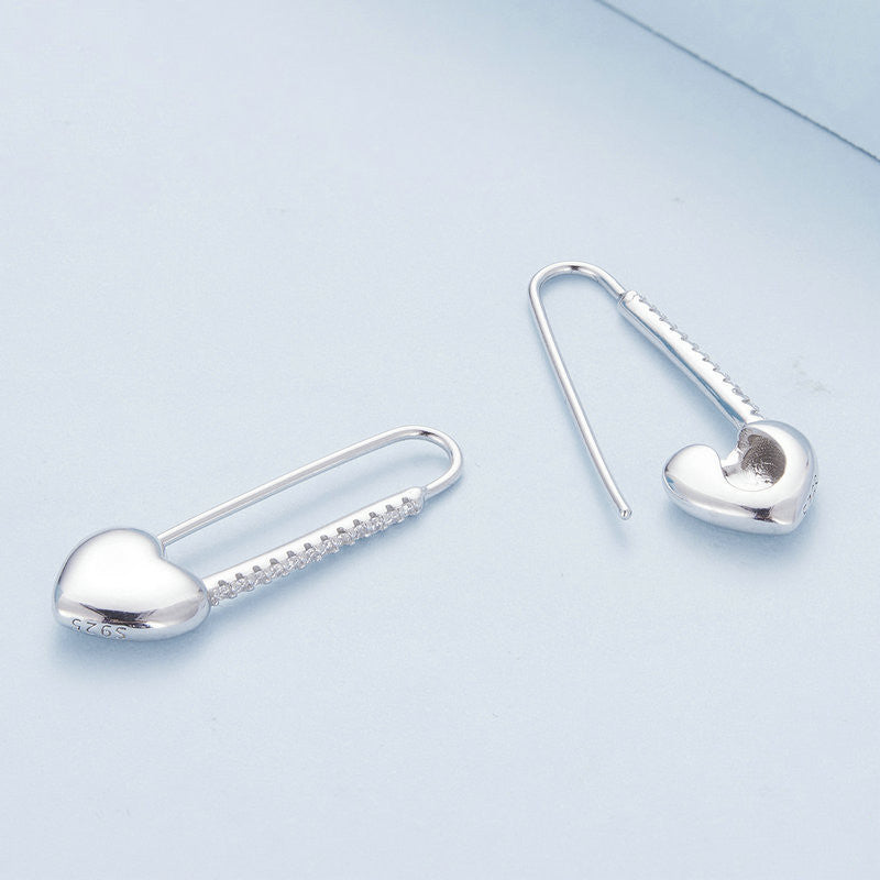 Boucles d'oreilles à clip simples et tendance pour femmes