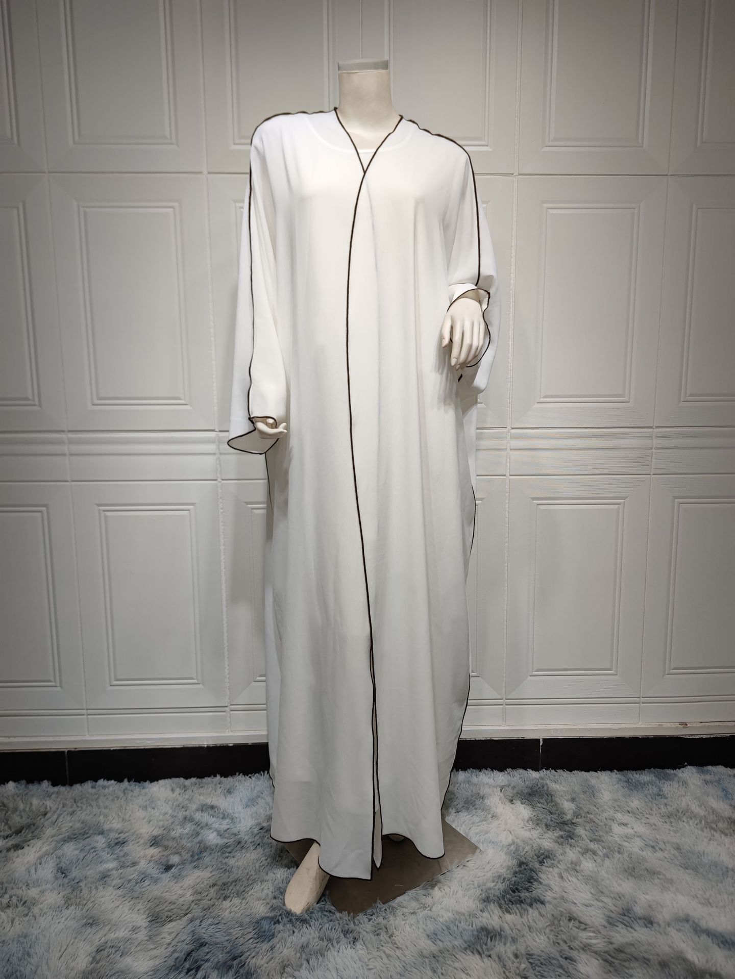 Bata abaya de mujer de talla grande con parches blancos