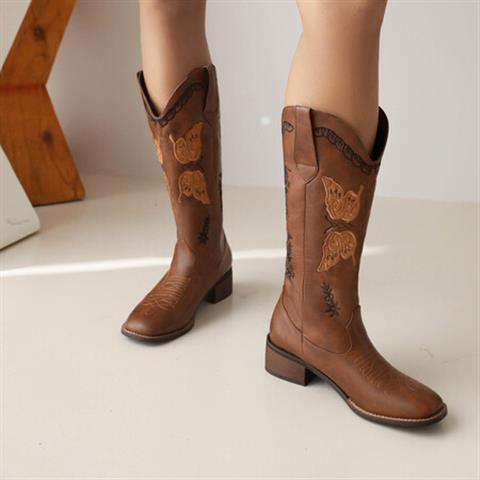 Embroidered Square Toe Mid-heel Boots For Women