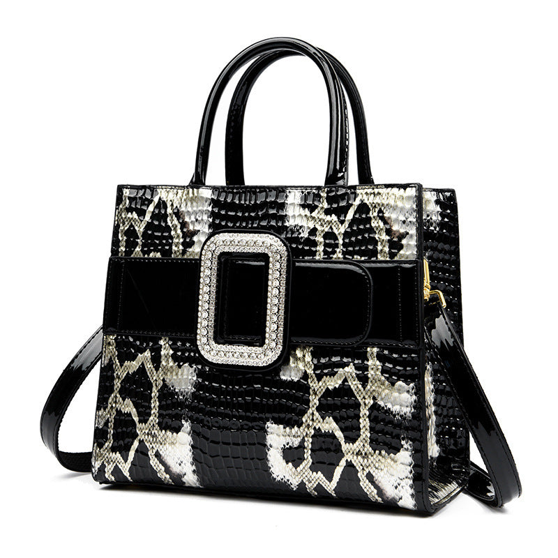 Light Luxury Cross-border Snake Pattern Middle-aged Cross-border New Arrival Elegant Women's Bag