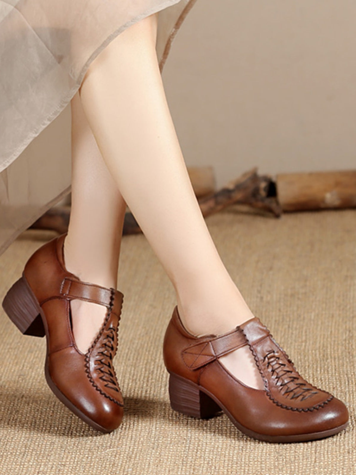 Mid-chunky Heel Casual And Comfortable Soft Bottom Middle-aged And Elderly Leather Shoes