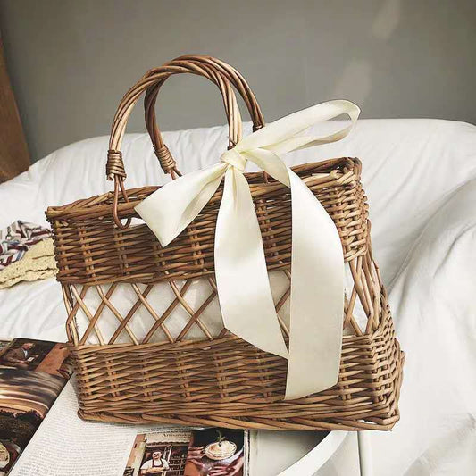 Women's Rattan Bag Hollow Woven Flower