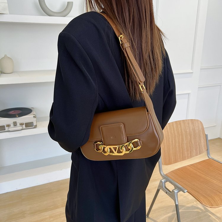 New Universal Women's Crossbody Light Coffee Magnetic Buckle Shoulder Bag