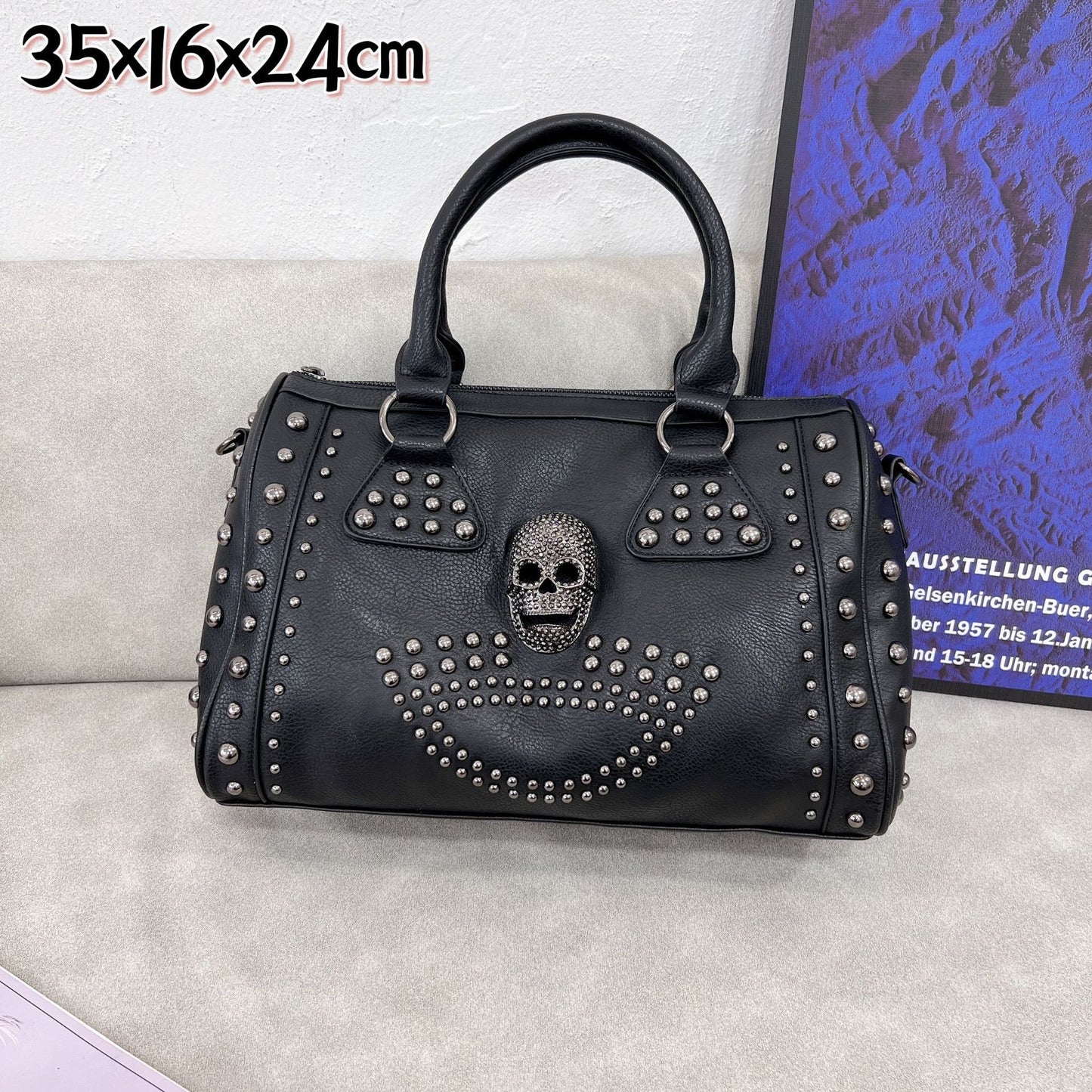 Bolso de cuero suave con remaches para mujer, informal, con diseño de calavera