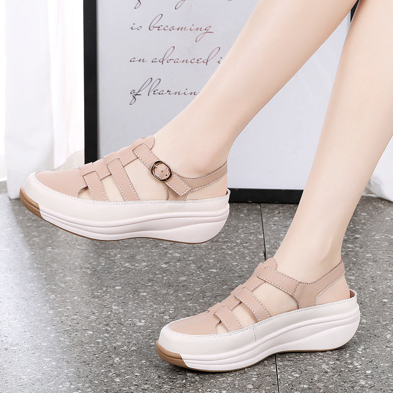 Sandalias blancas de punta cerrada de talla grande que aumentan la altura, moda informal