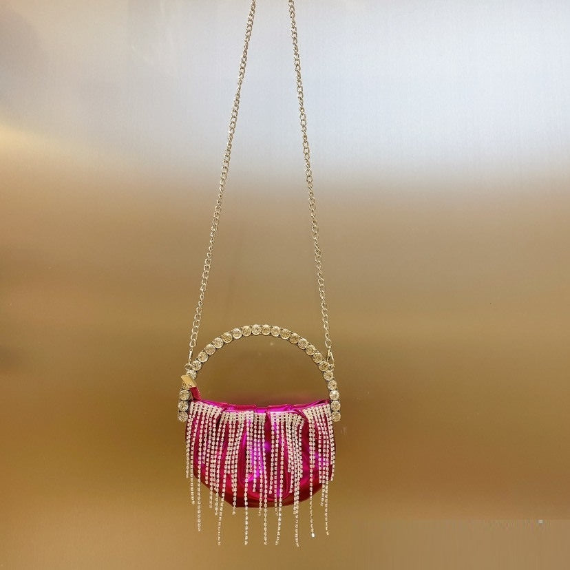 Bolso bandolera mini plisado con borlas de diamantes de imitación