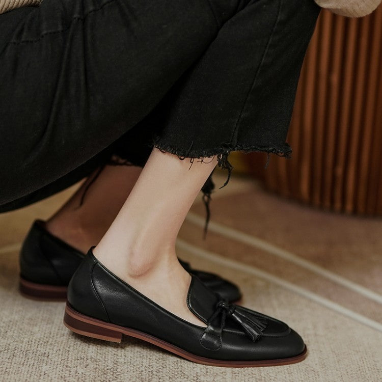 Women's Fashion Retro Tassel Low Heel Leather Shoes