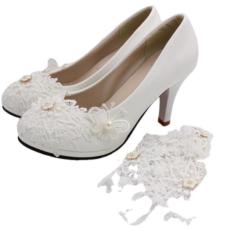 Tacones altos de novia blancos de talla grande