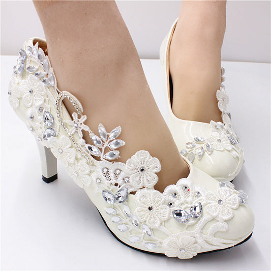 Oversized Women's White Wedding Shoes Round Toe Leather