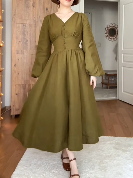 Robe en lin à manches longues et col en V avec boutons