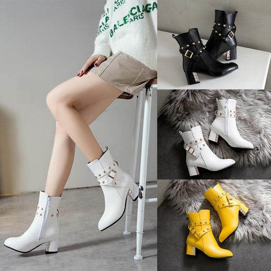 Riveted Sweet Knight Boots Large Medium Heel Toe