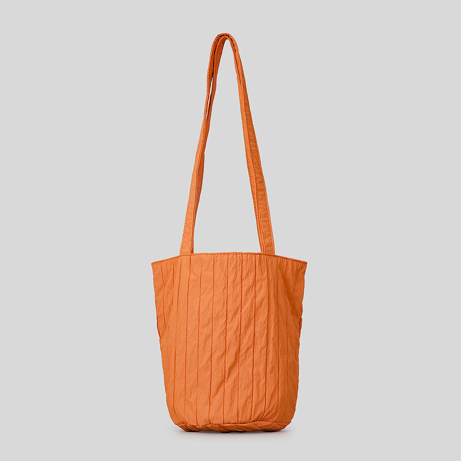 Bolso tipo cubo plisado con rayas verticales sencillas de moda para mujer