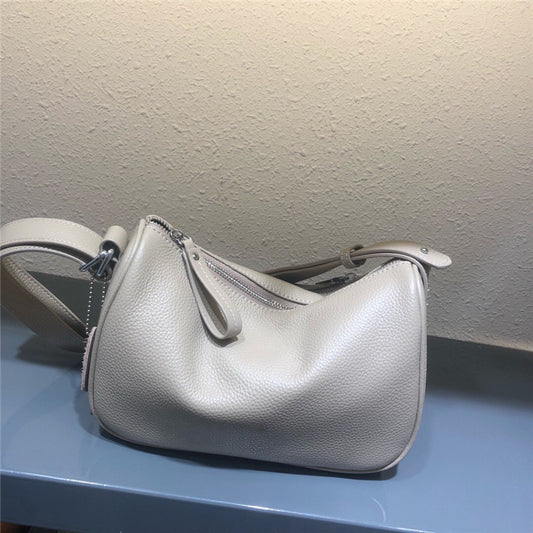 Casual Oblique First Layer Soft Cowhide Oval New Moon Bag