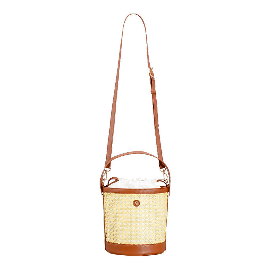 New Hand-woven Hollow Bucket Bag Rattan