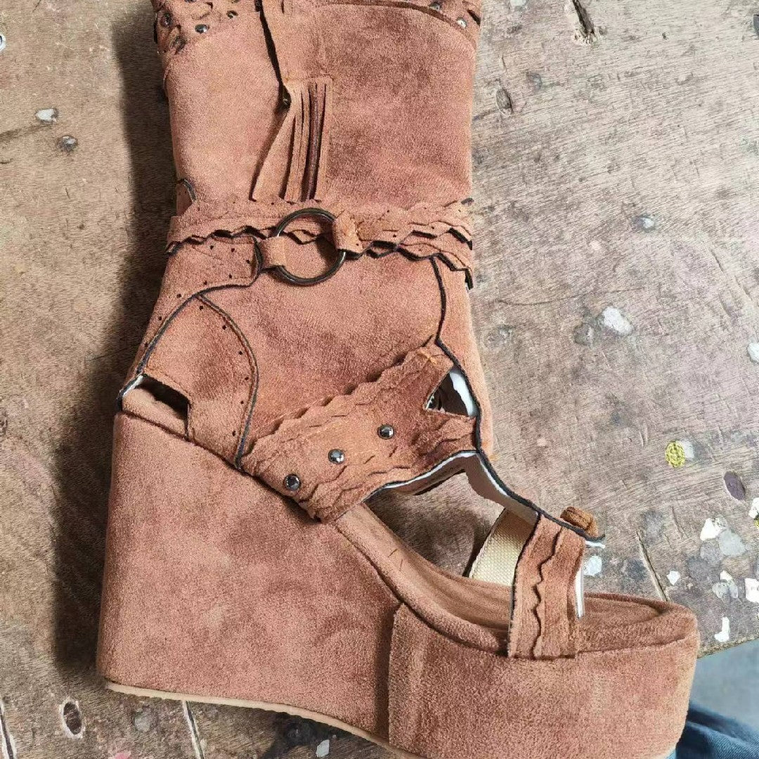 Botas de mujer con tacón alto y aberturas