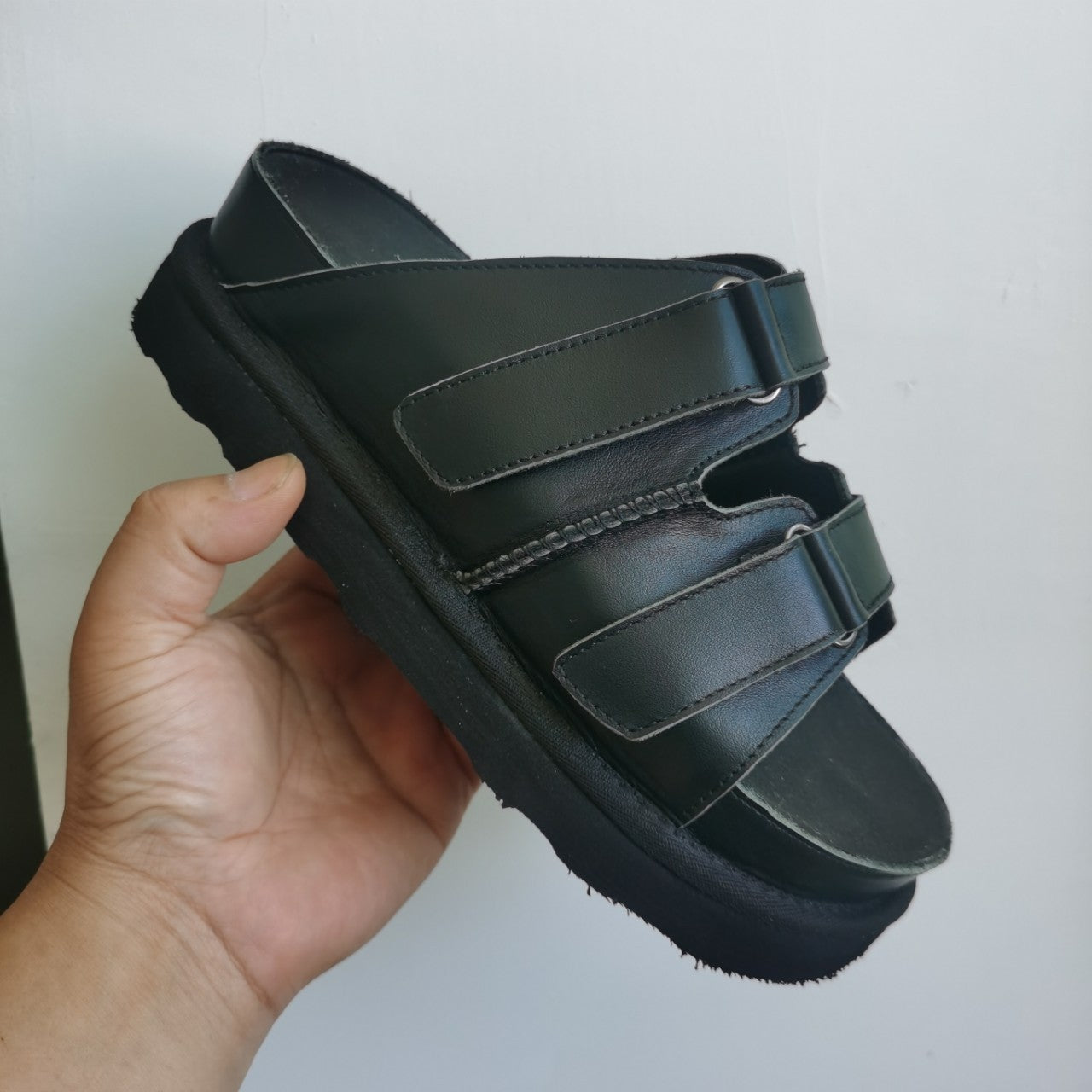 Thick Bottom Velcro Buckle Platform Shoes