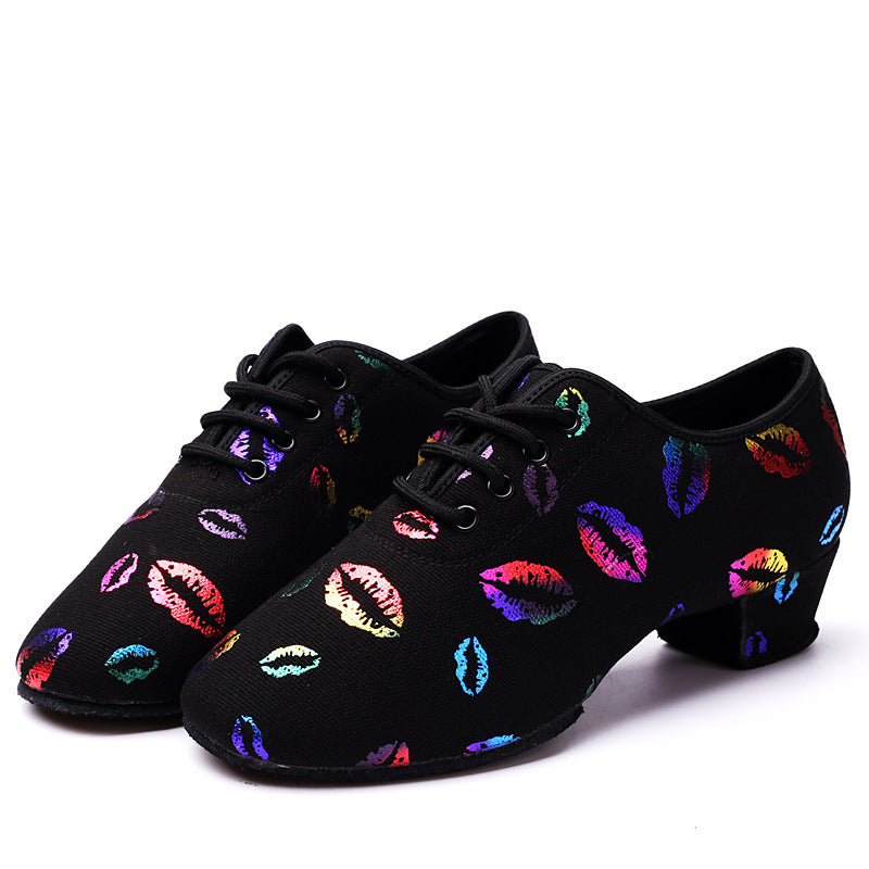 Zapatos de baile profesionales con estampado de labios en color otoño e invierno