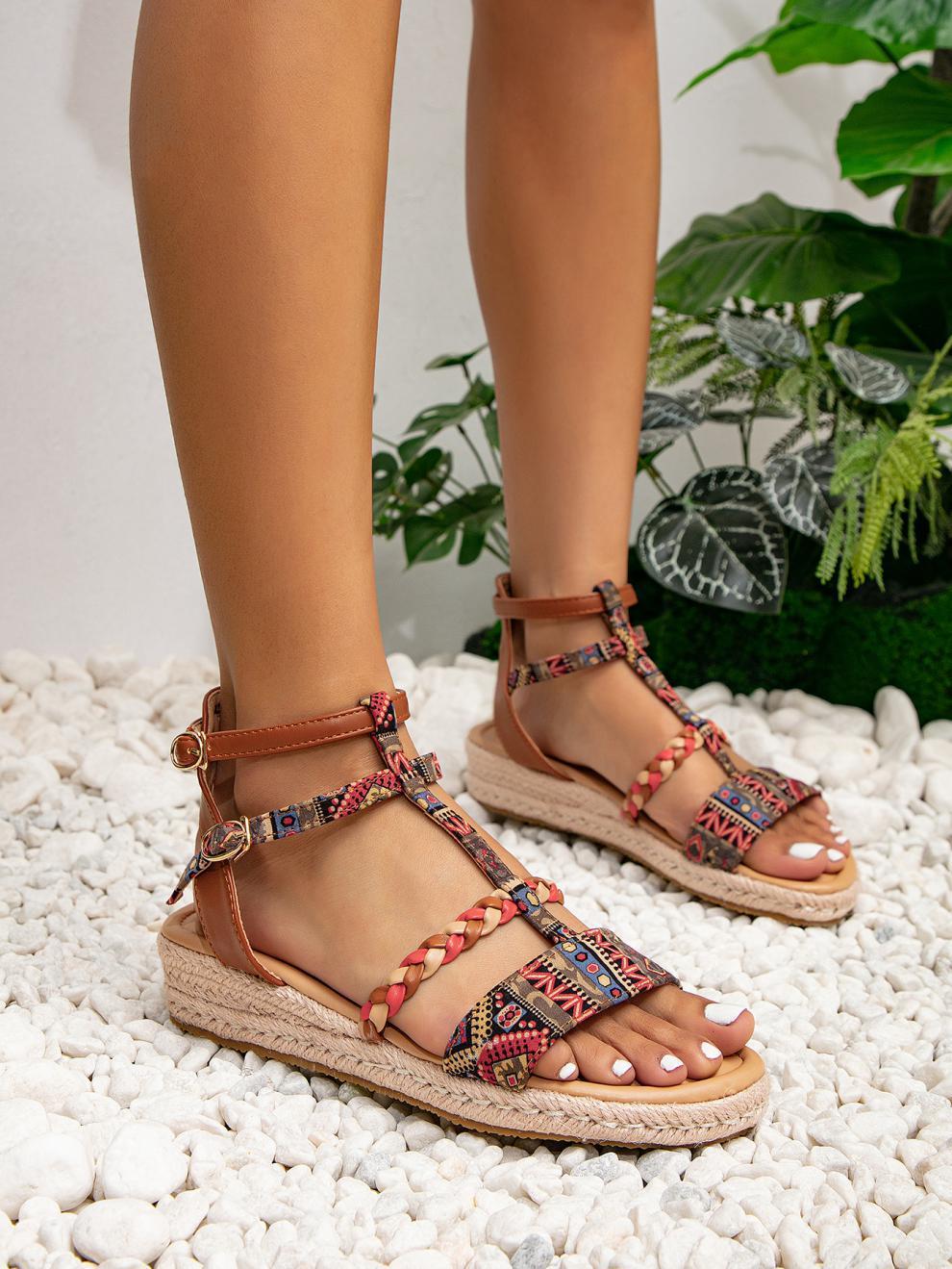 Ethnic style flat bottomed flower women's Roman sandals