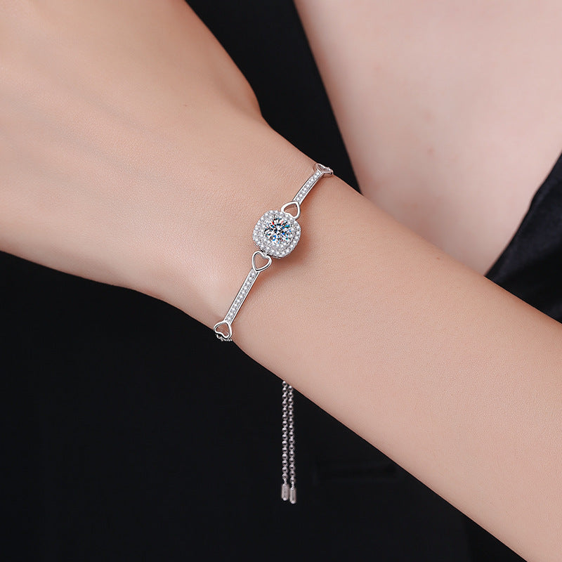 Pulsera de plata de ley con bolso cuadrado para mujer