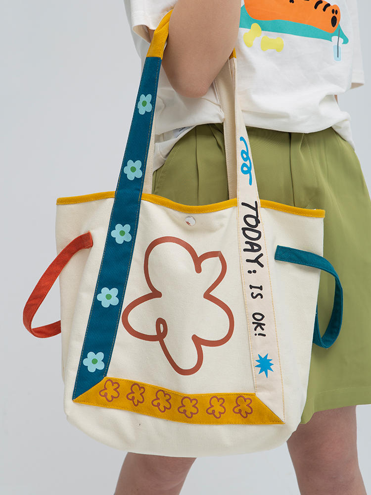 Female Sweet Large Capacity Canvas Bag