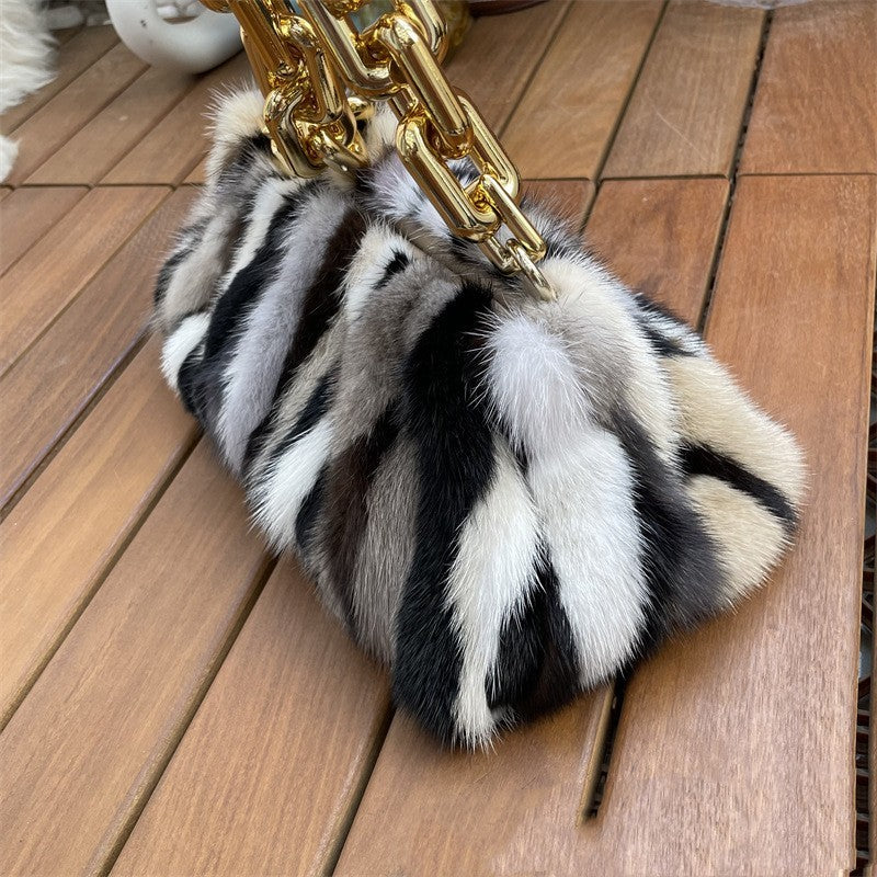 Bolso de hombro para mujer con diseño de conejo de visón y pelo en color nube