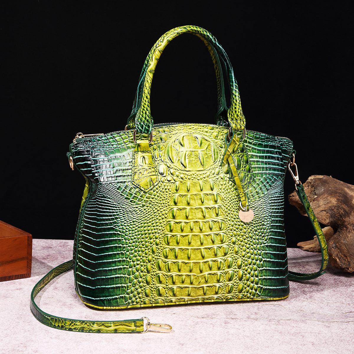 Women's Retro Crocodile Pattern Portable Messenger Bag