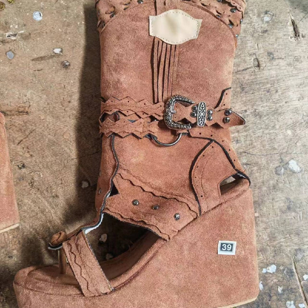 Botas de mujer con tacón alto y aberturas