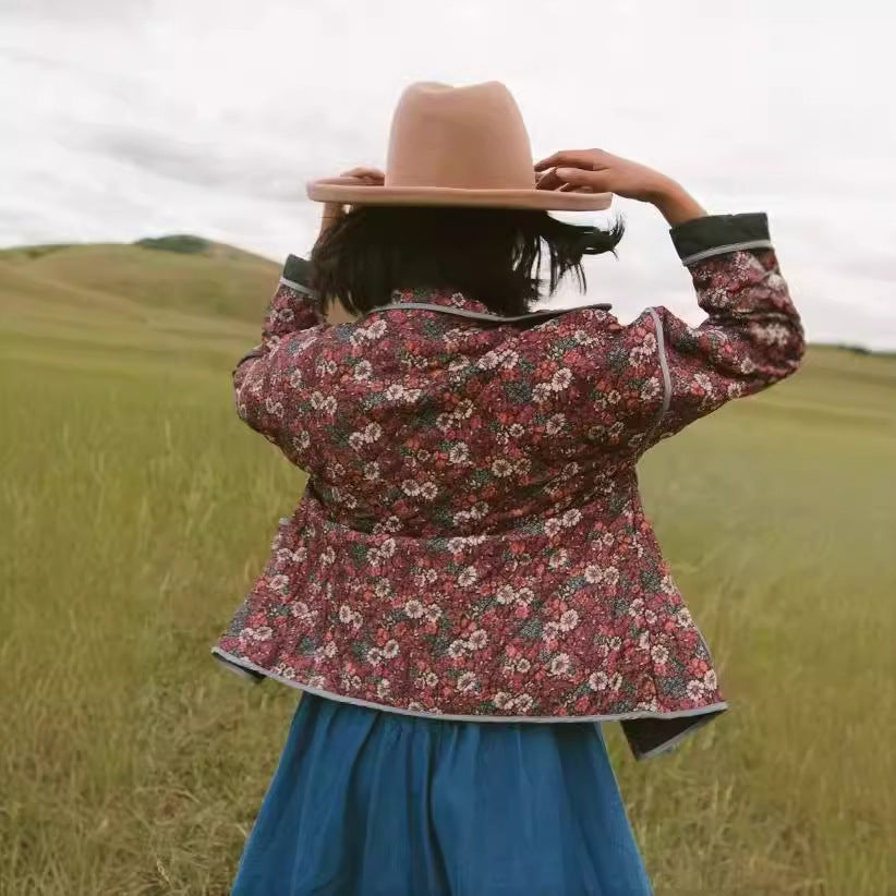 Chaqueta de algodón con estampado floral pequeño y solapa