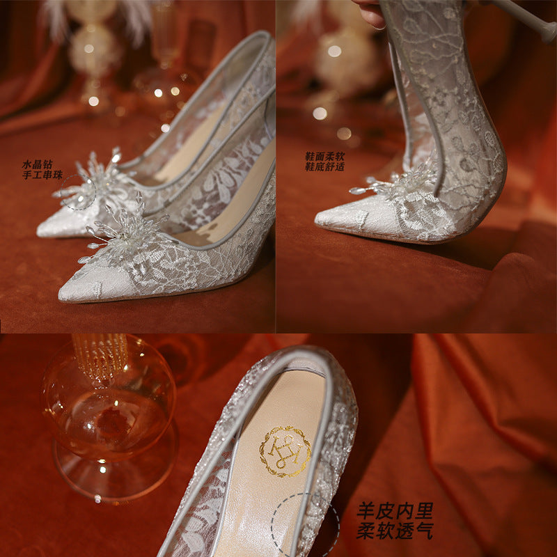 Zapatos de boda Vestido de novia blanco plano Zapatos de tacón bajo con cristales