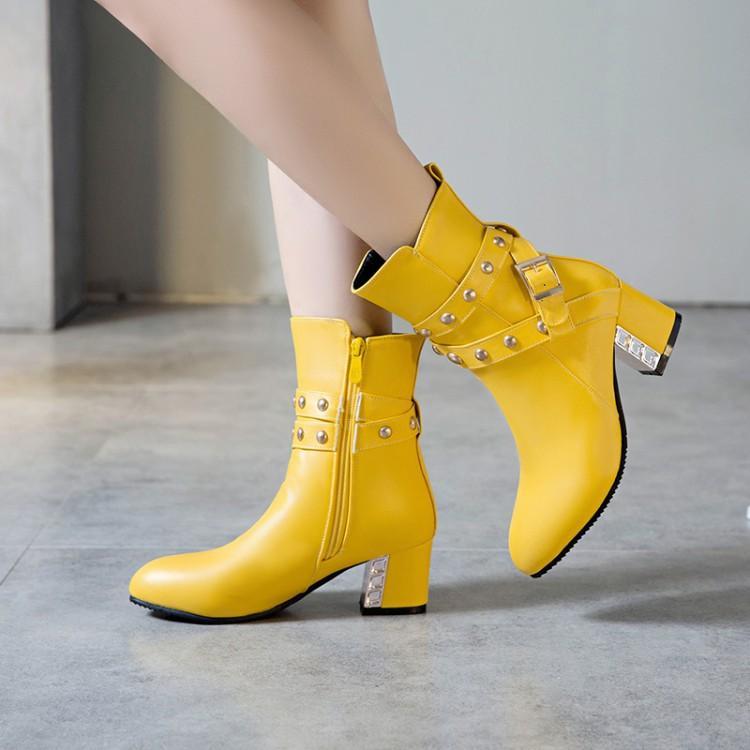 Riveted Sweet Knight Boots Large Medium Heel Toe