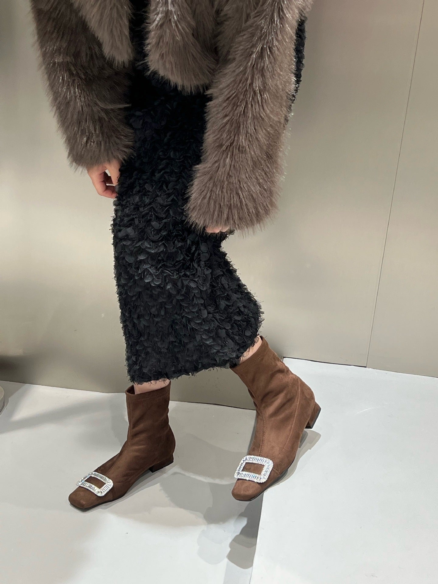 French Skinny Booties With Thick Heel And Square Head