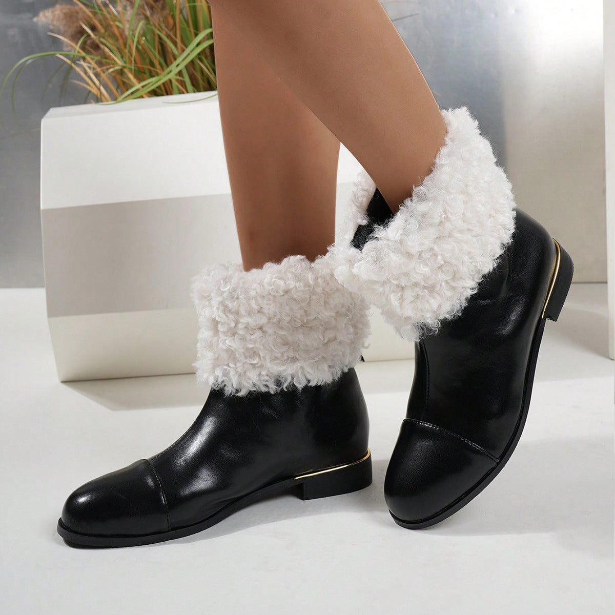 Botas cortas de estilo británico con felpa corta para otoño e invierno, zapatos de mujer de moda que combinan con todo