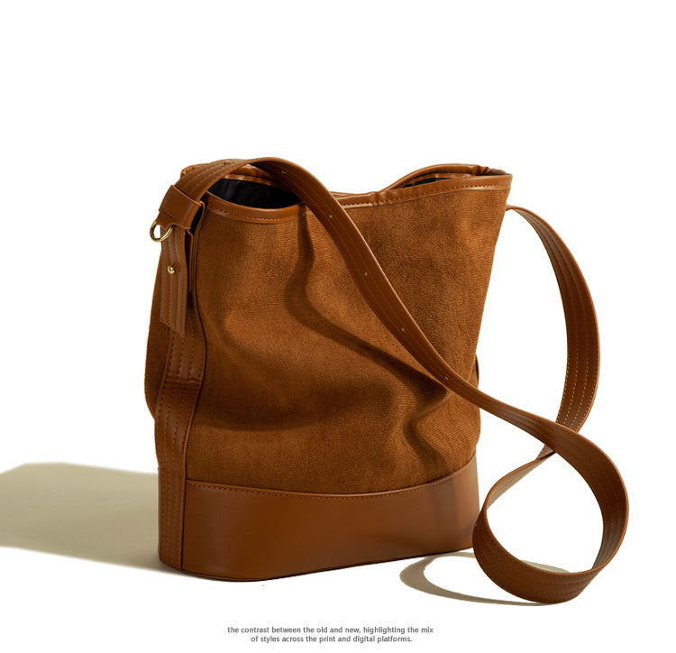 Women's Retro Large-capacity Bucket Bag