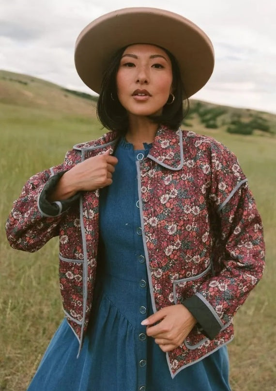 Chaqueta de algodón con estampado floral pequeño y solapa